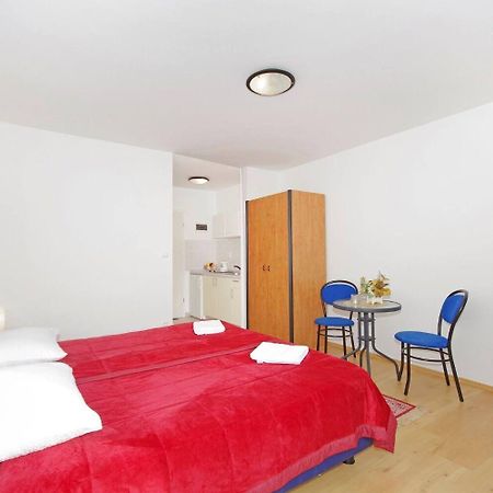 Apartments Javi - Free Private Parking Trogir Eksteriør bilde