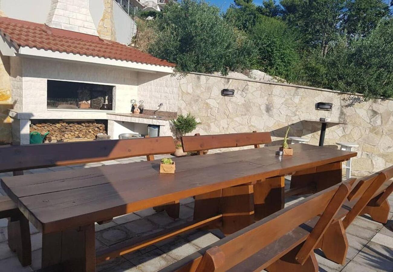 Apartments Javi - Free Private Parking Trogir Eksteriør bilde