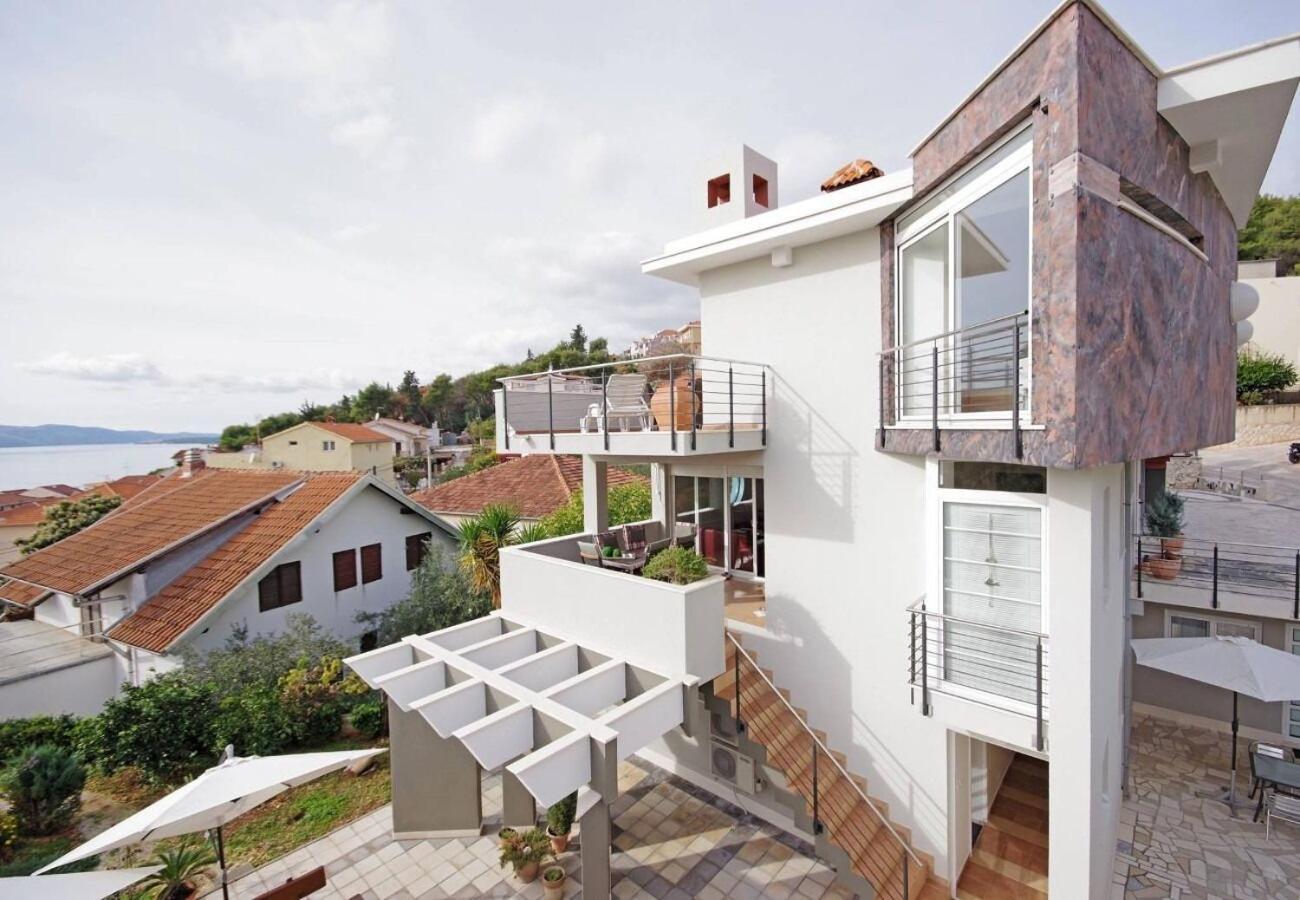 Apartments Javi - Free Private Parking Trogir Eksteriør bilde