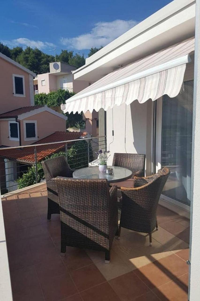 Apartments Javi - Free Private Parking Trogir Eksteriør bilde
